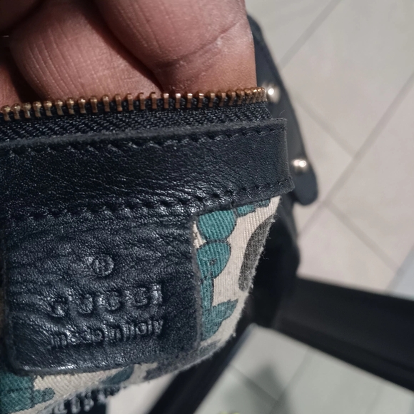 Gucci Bag. - Picture 7 of 9